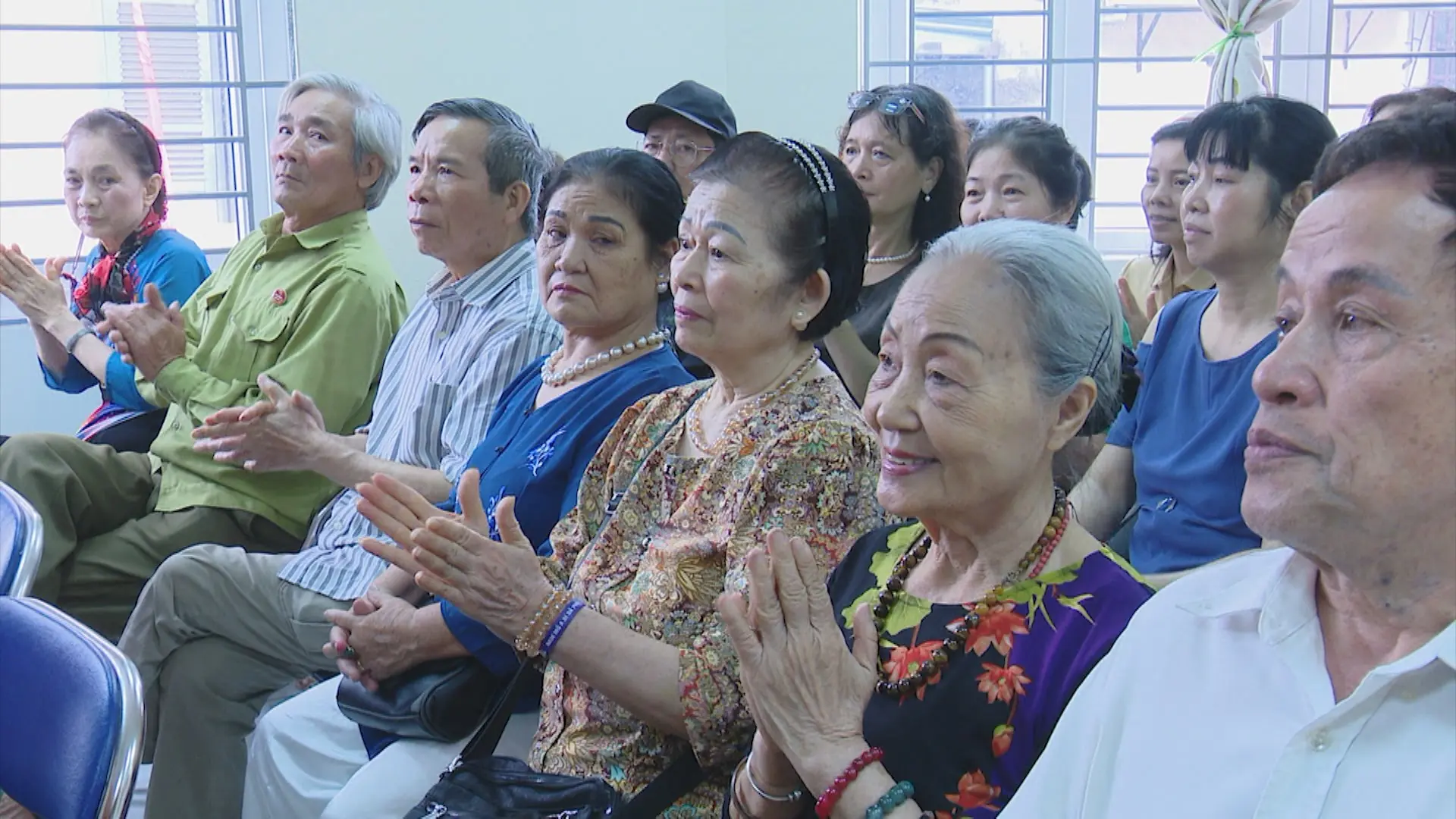 CLB Liên thế hệ 'Tự giúp nhau': Nơi gắn kết cộng đồng